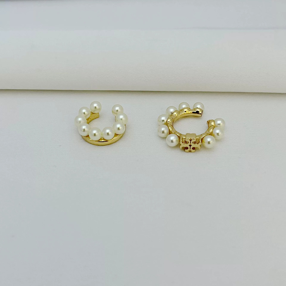 Tory Burch Pearl Ear Cuff No Piercing